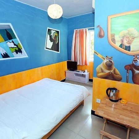 שיאמן Yue Cartoon Hotel מראה חיצוני תמונה